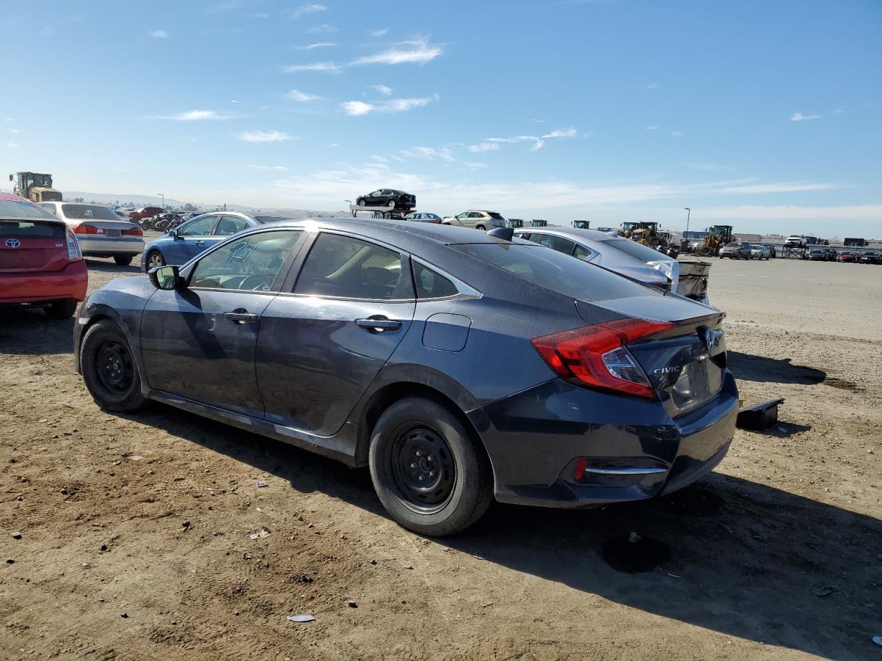 2018 HONDA CIVIC EX - Image 2