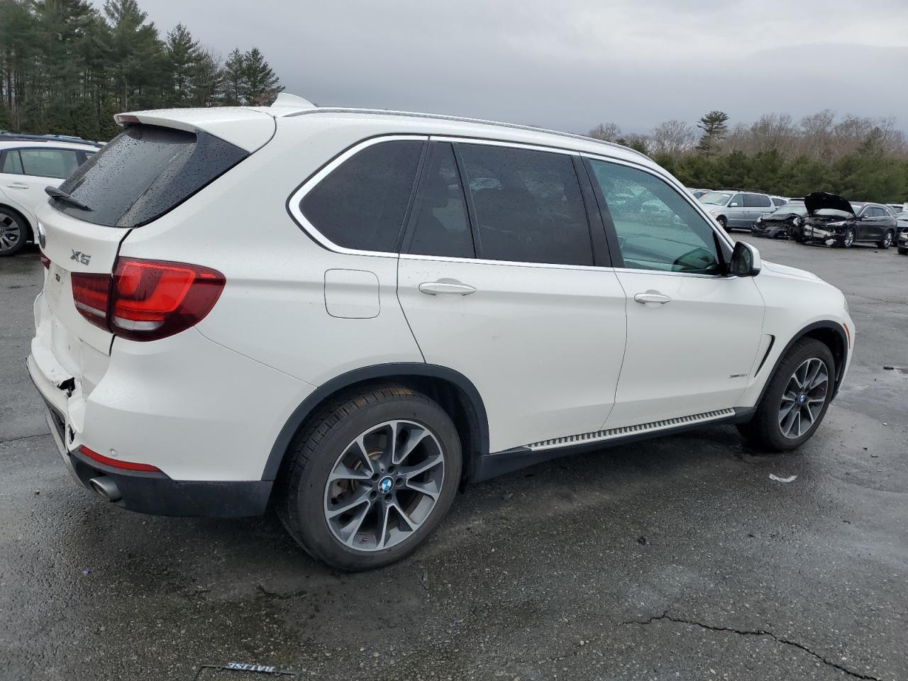 2016 BMW X5 XDRIVE3 - Фото 3
