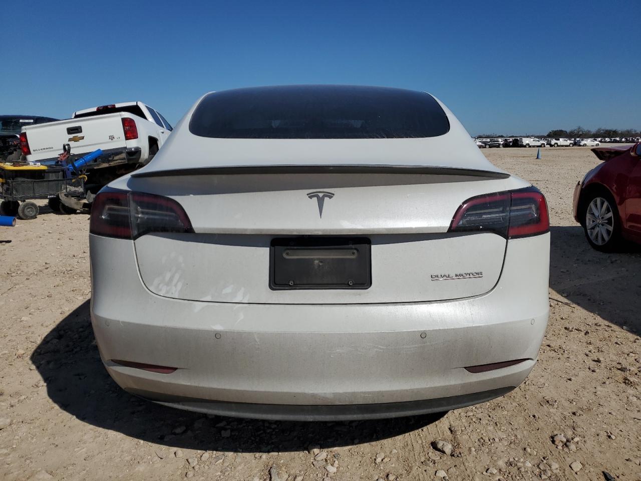 2019 TESLA MODEL 3 - Фото 6