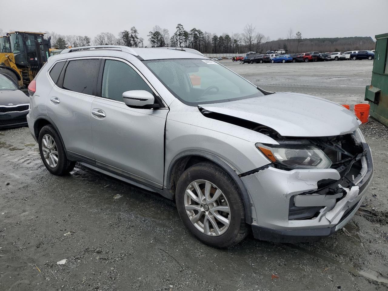 2017 NISSAN ROGUE S - Фото 4