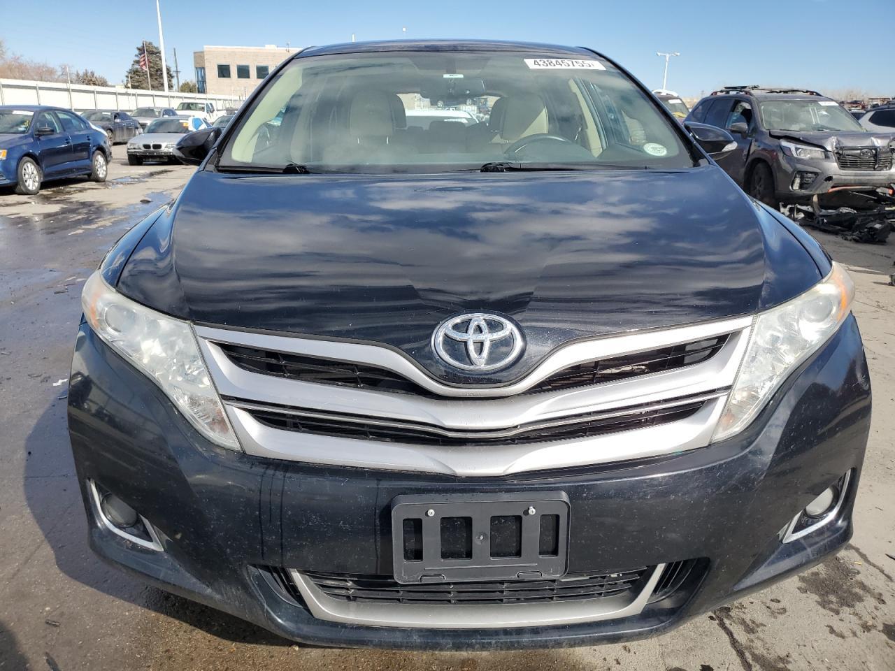 2013 TOYOTA VENZA LE - Фото 5