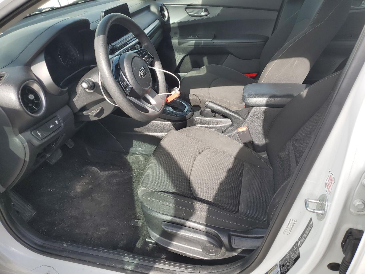 2021 KIA FORTE FE - Фото 7