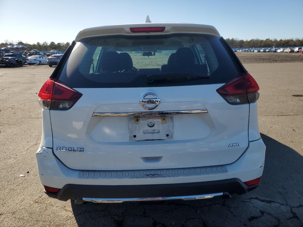 2018 NISSAN ROGUE S - Фото 6