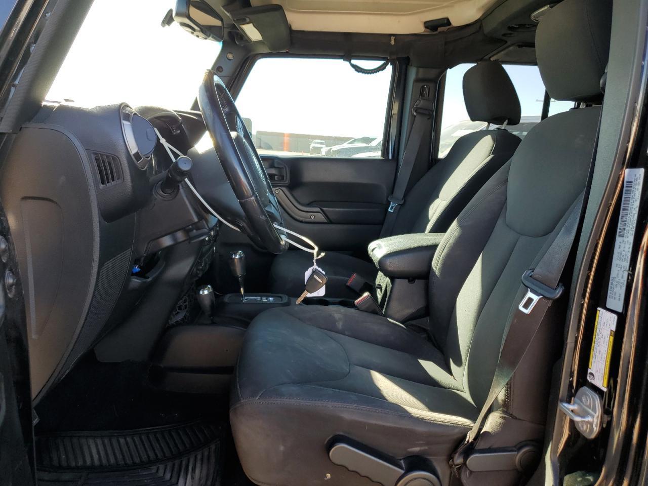 2017 JEEP WRANGLER U - Image 7