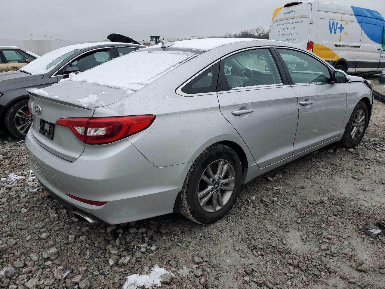 2017 HYUNDAI SONATA SE - Фото 3