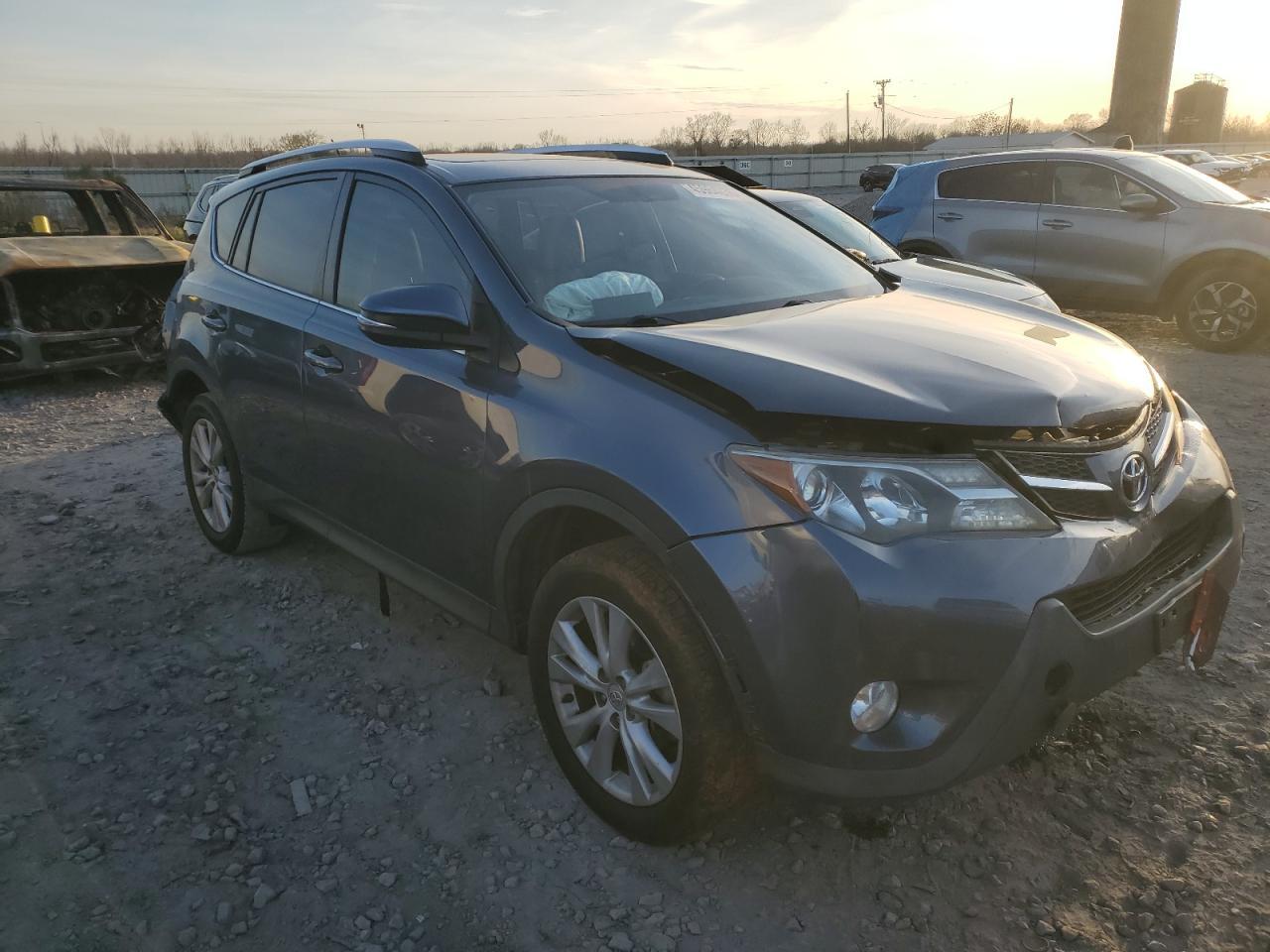 2014 TOYOTA RAV4 LIMIT - Image 4