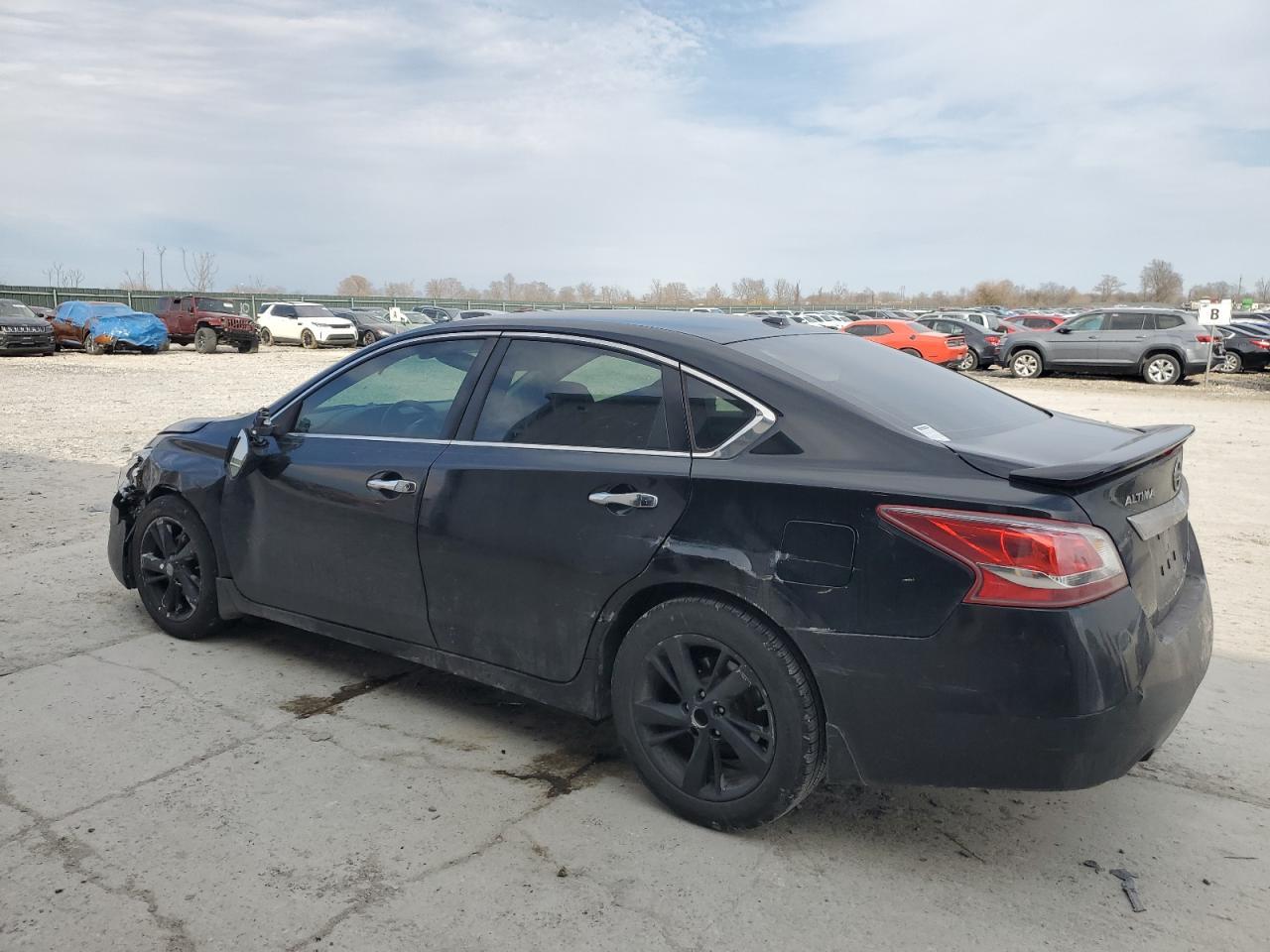 2013 NISSAN ALTIMA 2.5 - Фото 2