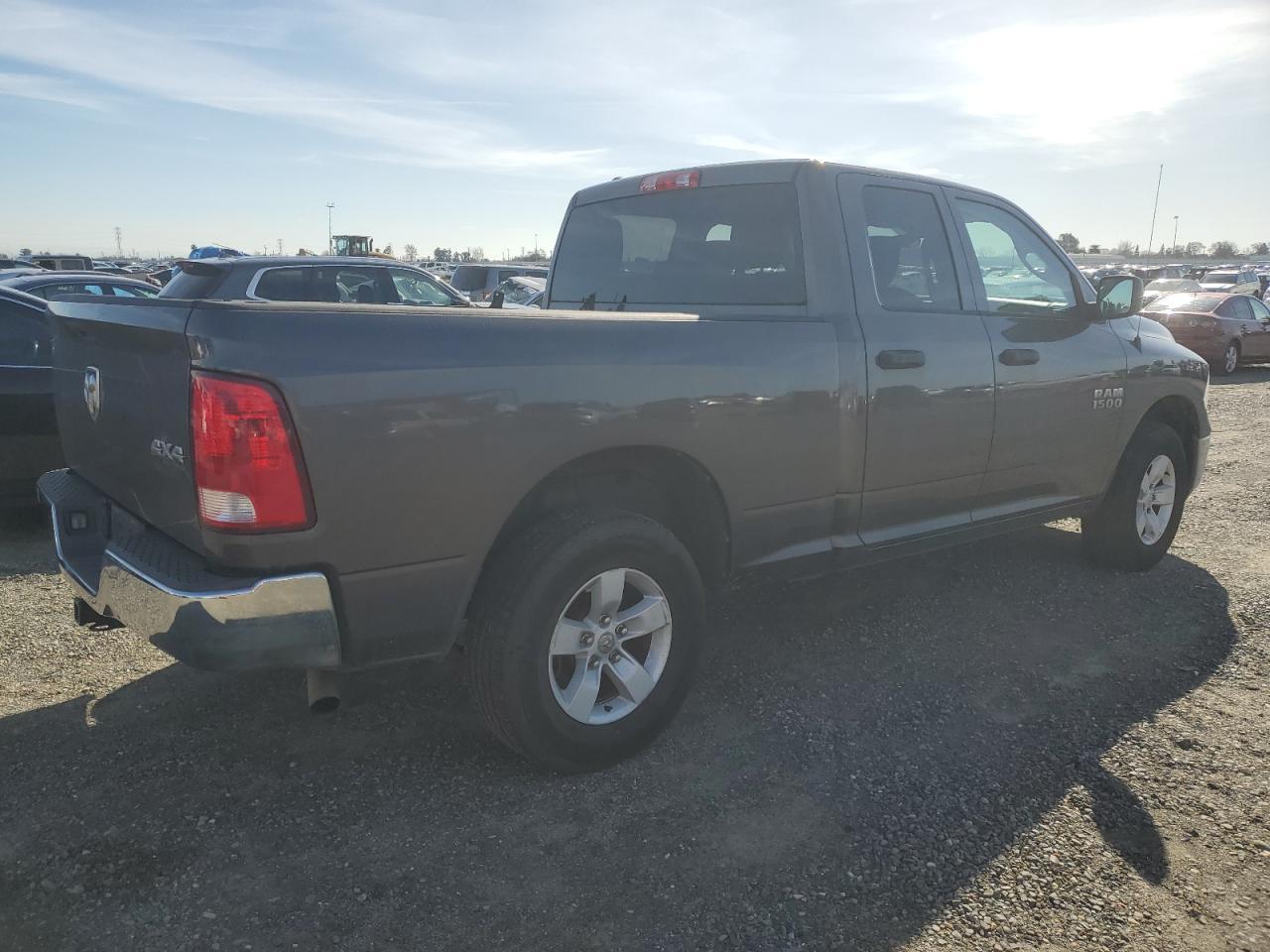2015 RAM 1500 ST - Image 3