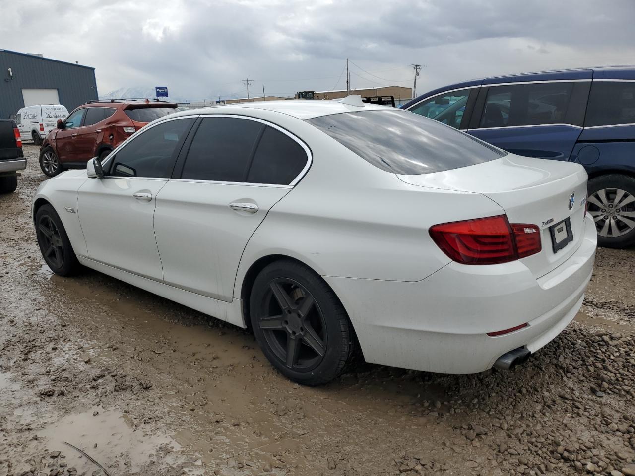 2013 BMW 528 XI - Image 2