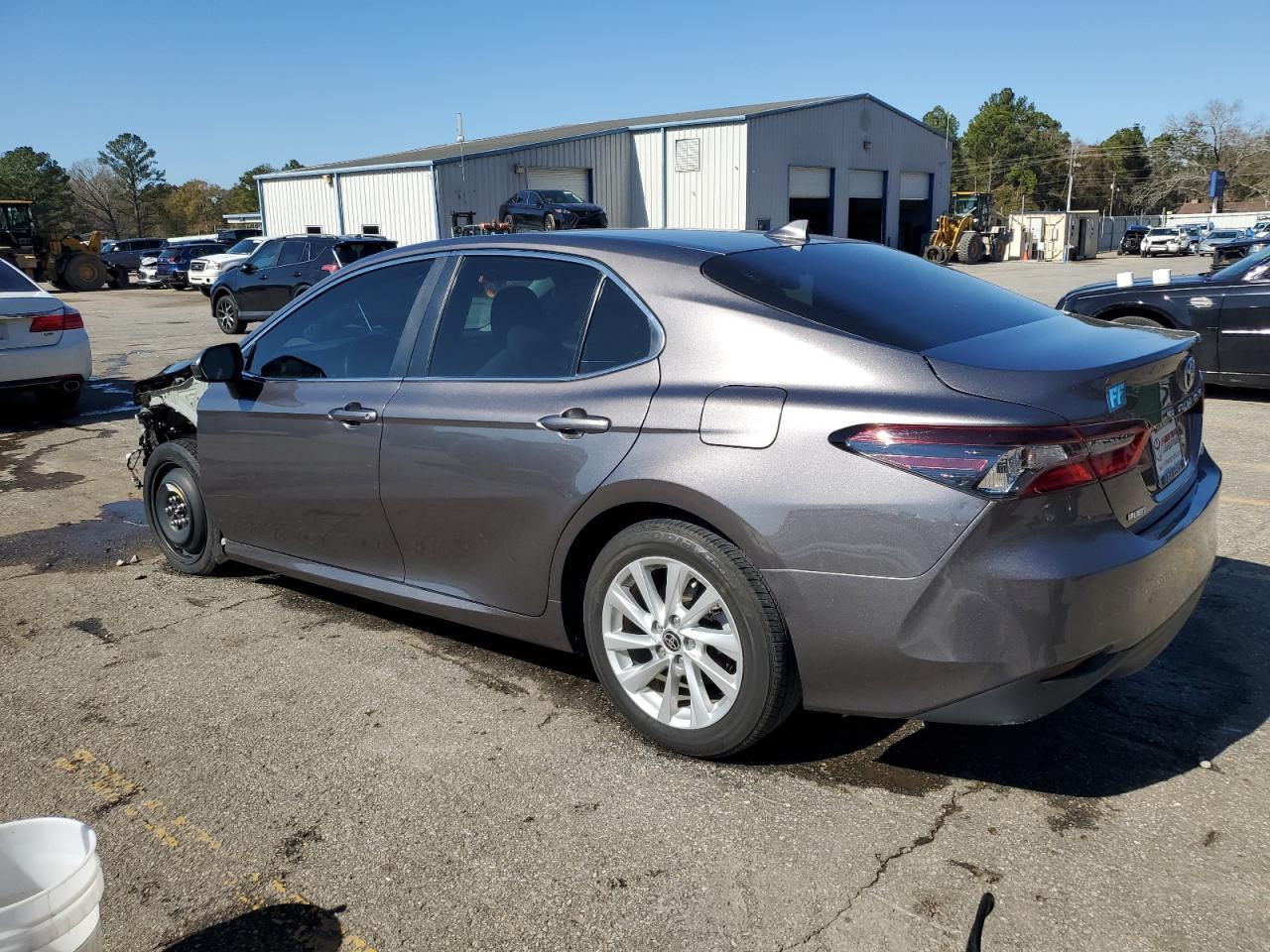 2024 TOYOTA CAMRY LE - Image 2