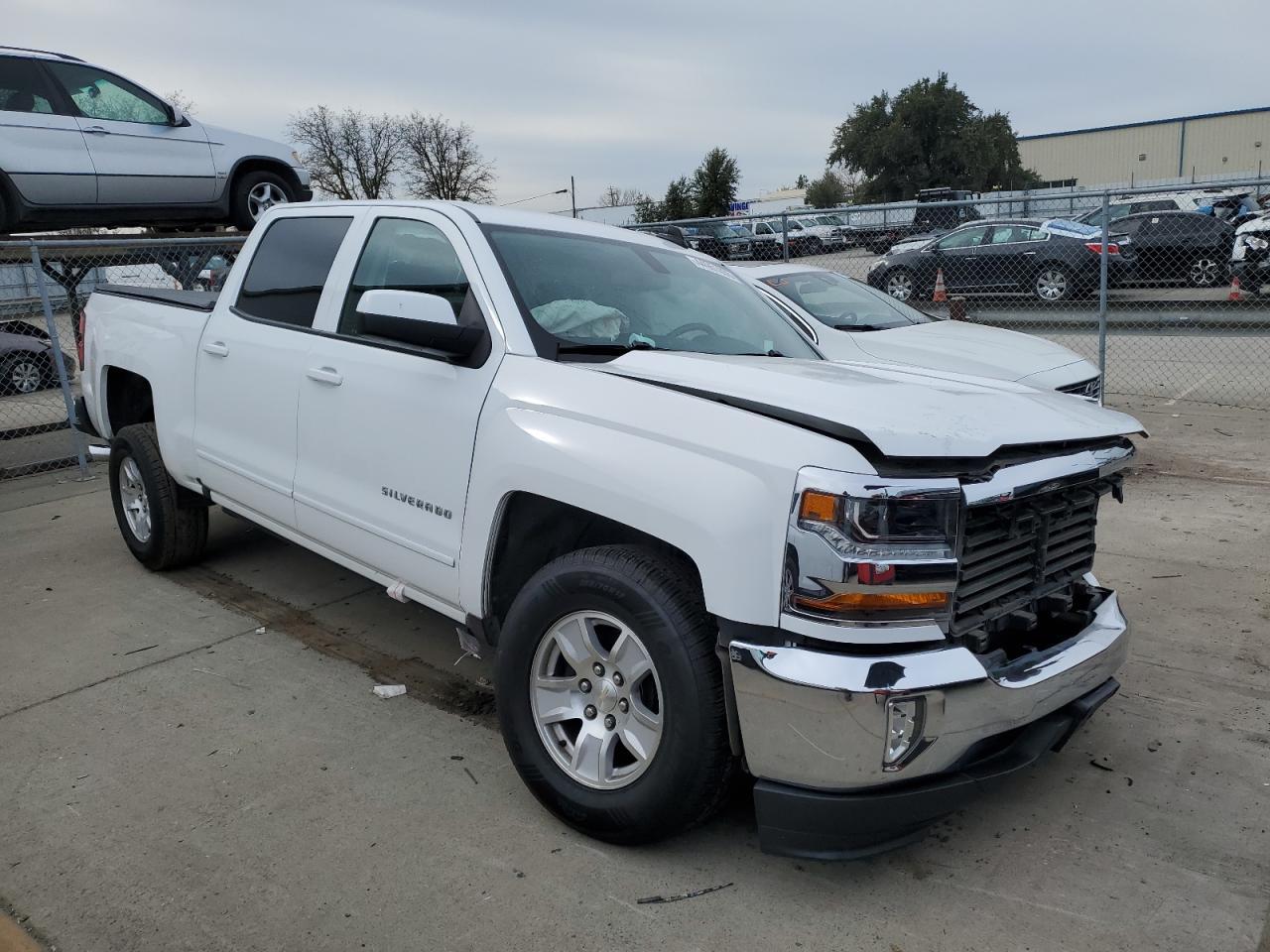 2018 CHEVROLET SILVERADO - Фото 4