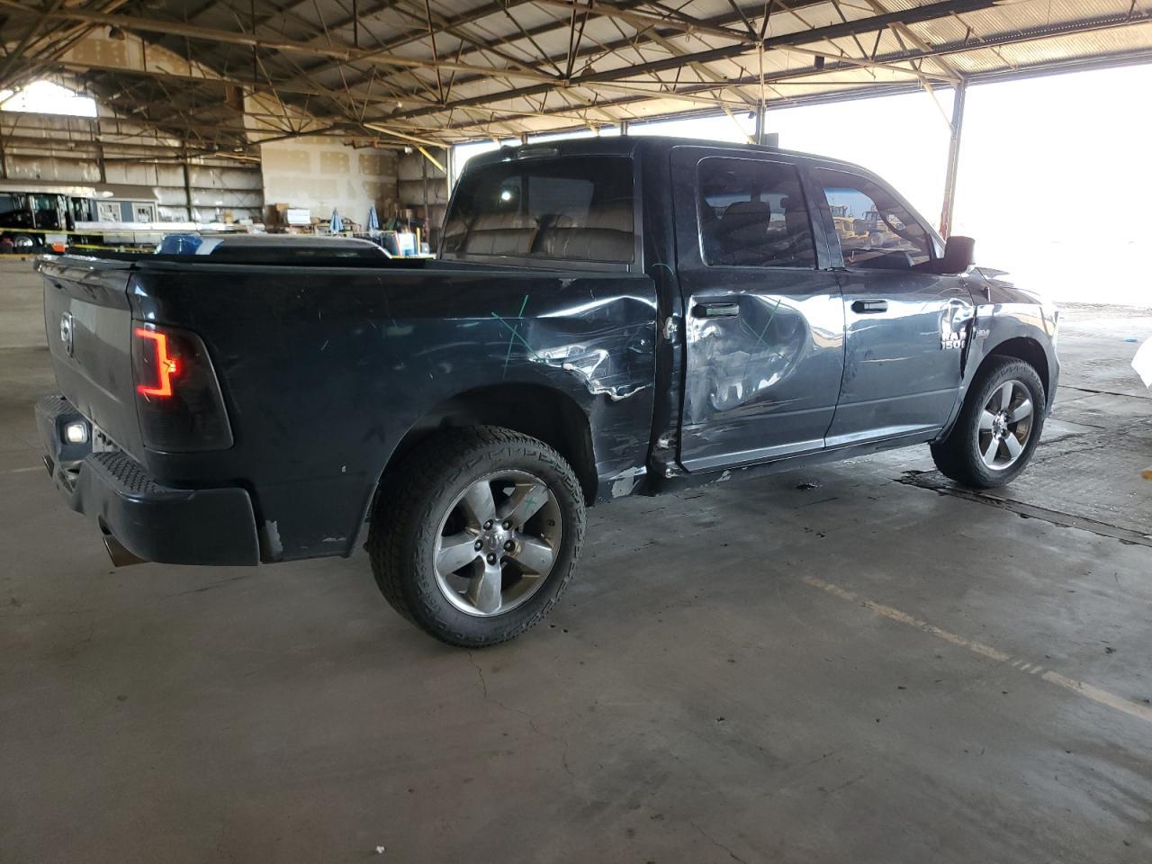2017 RAM 1500 ST - Image 3
