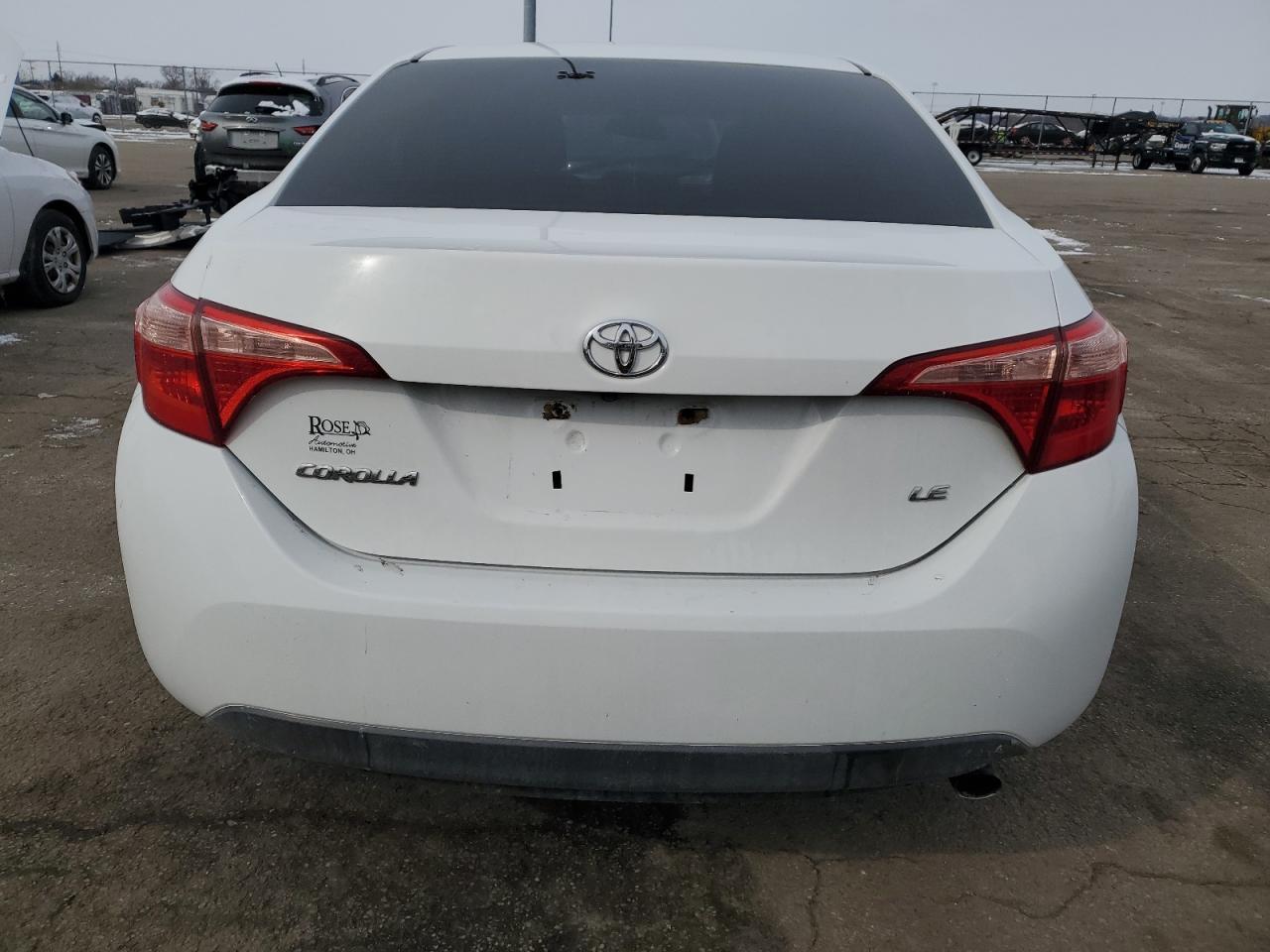 2018 TOYOTA COROLLA L - Image 6