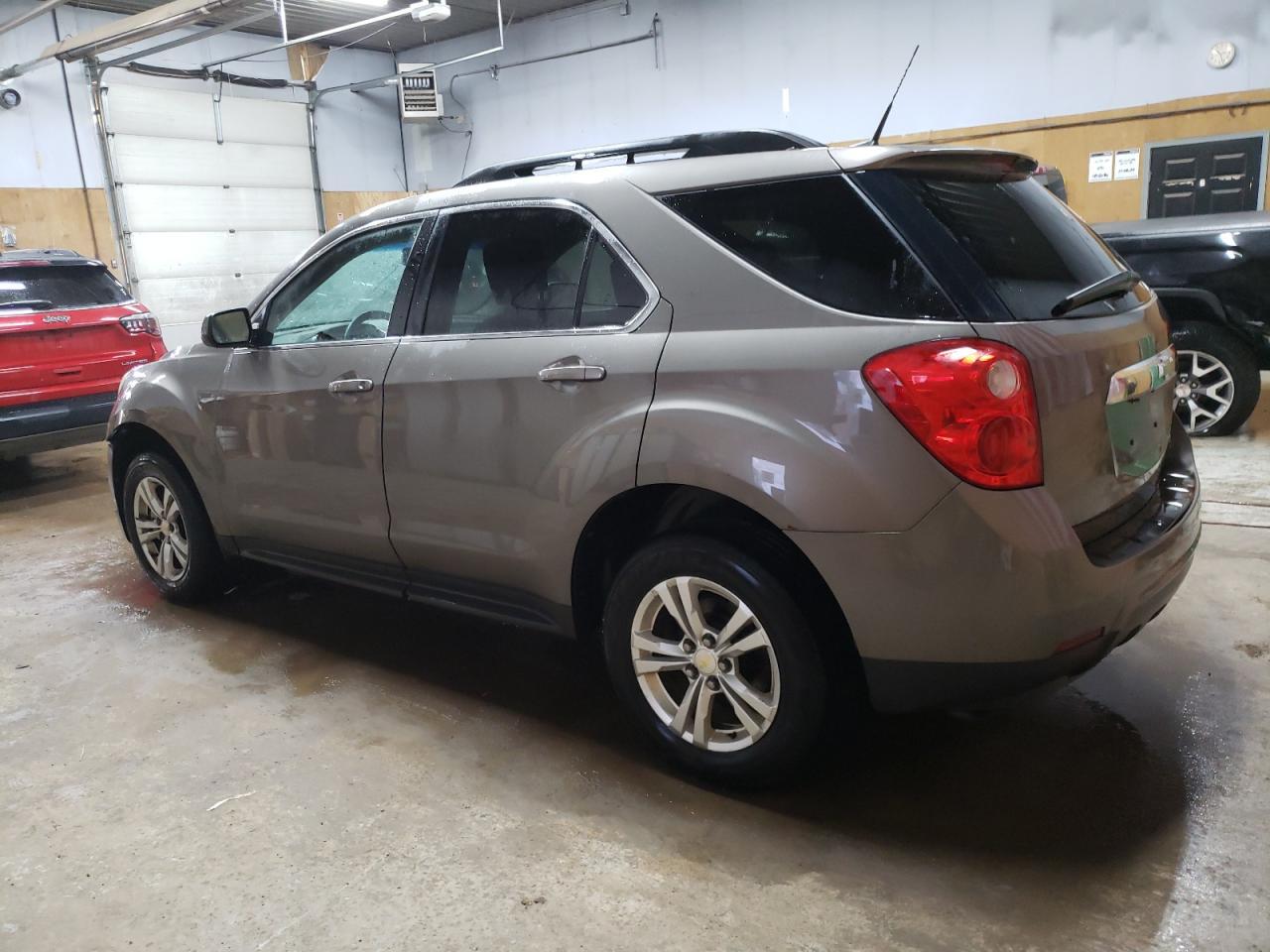 2011 CHEVROLET EQUINOX LT - Фото 2
