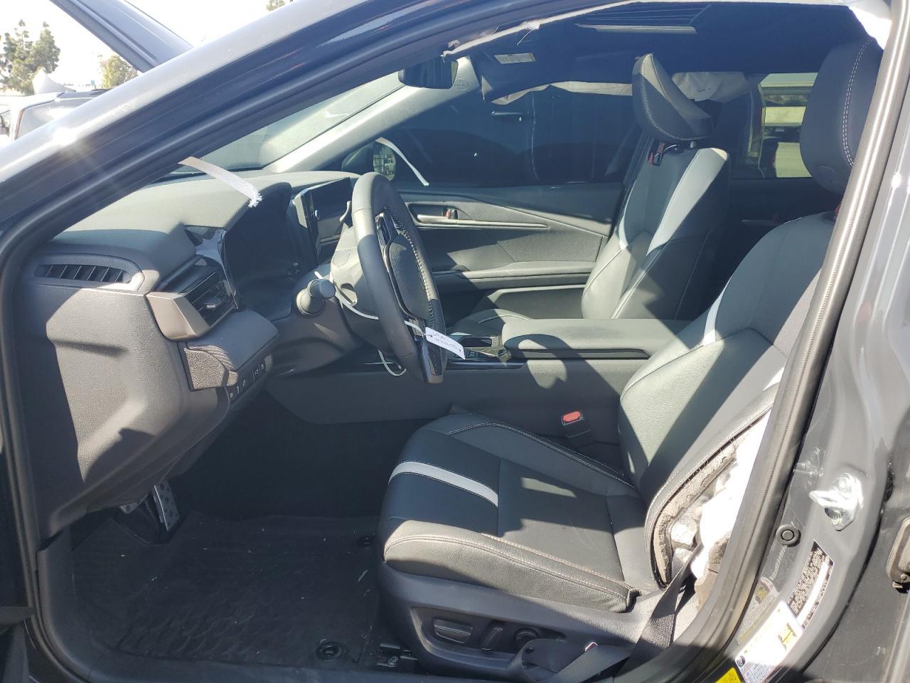 2025 TOYOTA CAMRY XSE - Фото 7