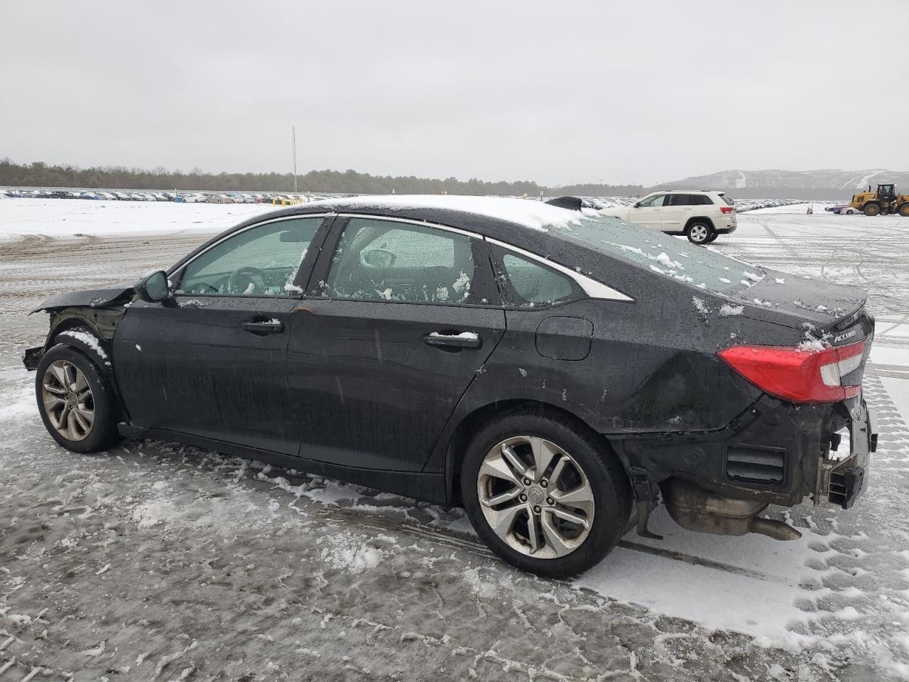 2018 HONDA ACCORD LX - Фото 2