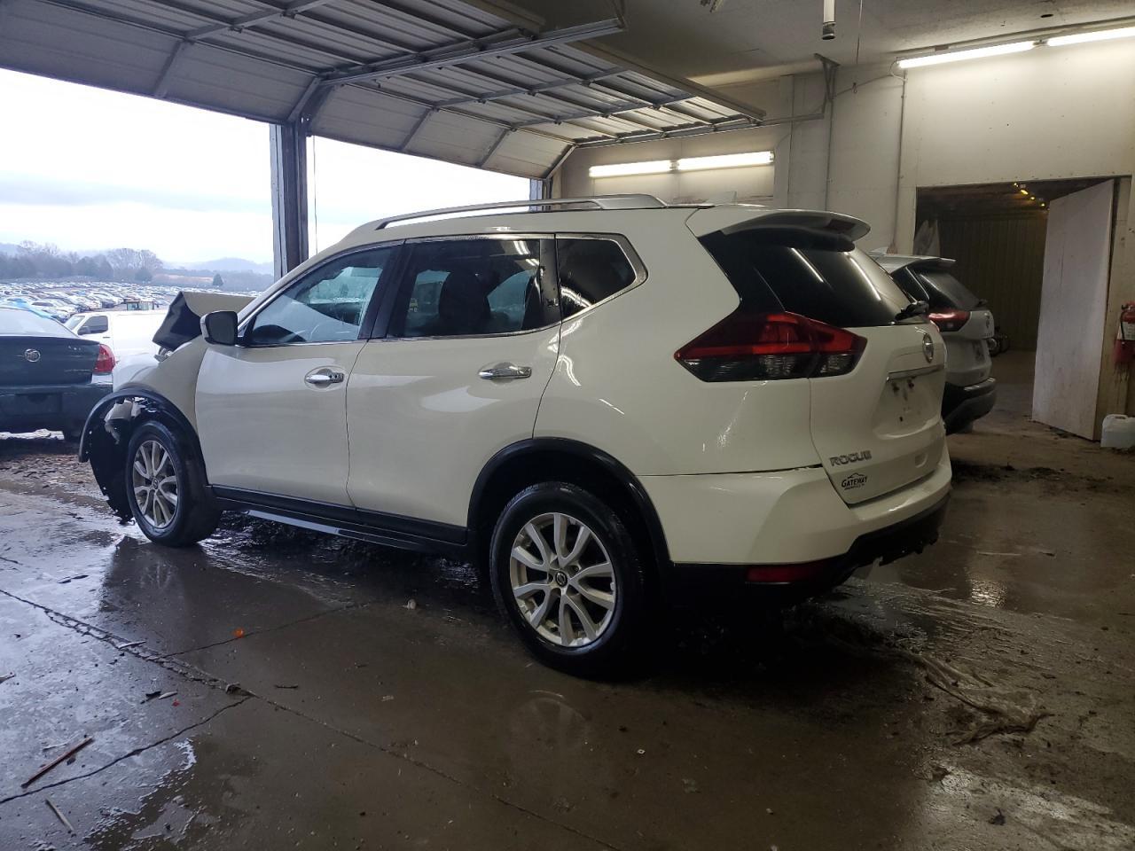 2018 NISSAN ROGUE S - Image 2