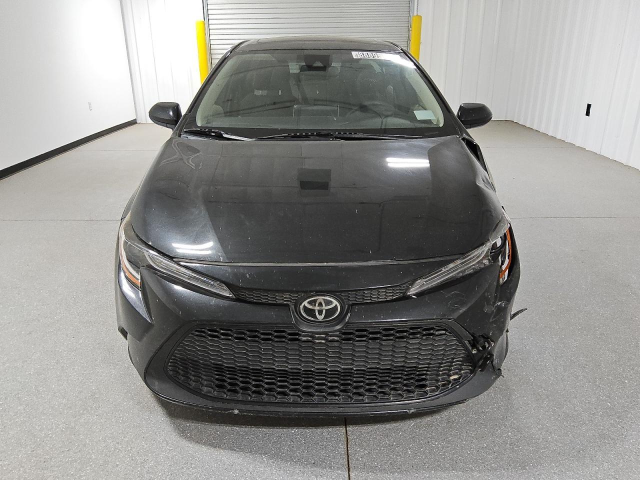 2020 TOYOTA COROLLA LE - Фото 5