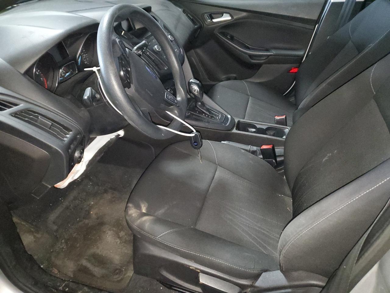 2016 FORD FOCUS SE - Фото 7