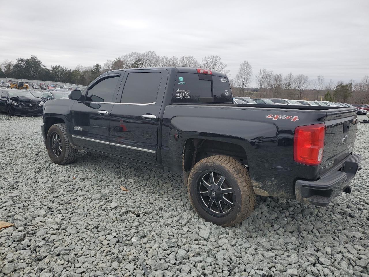 2016 CHEVROLET SILVERADO - Image 2