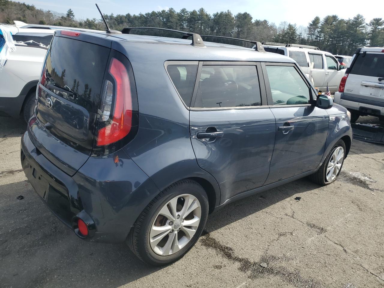 2016 KIA SOUL + - Image 3