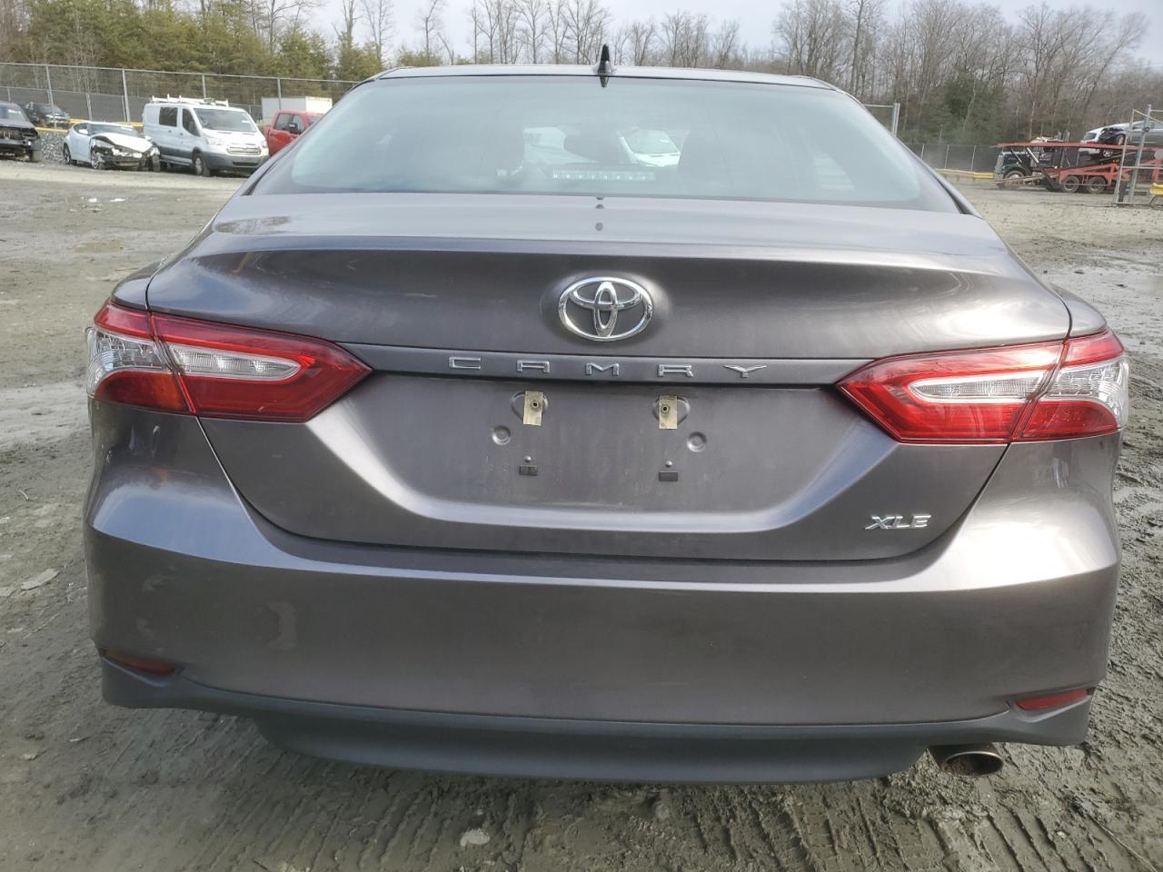 2019 TOYOTA CAMRY L - Фото 6