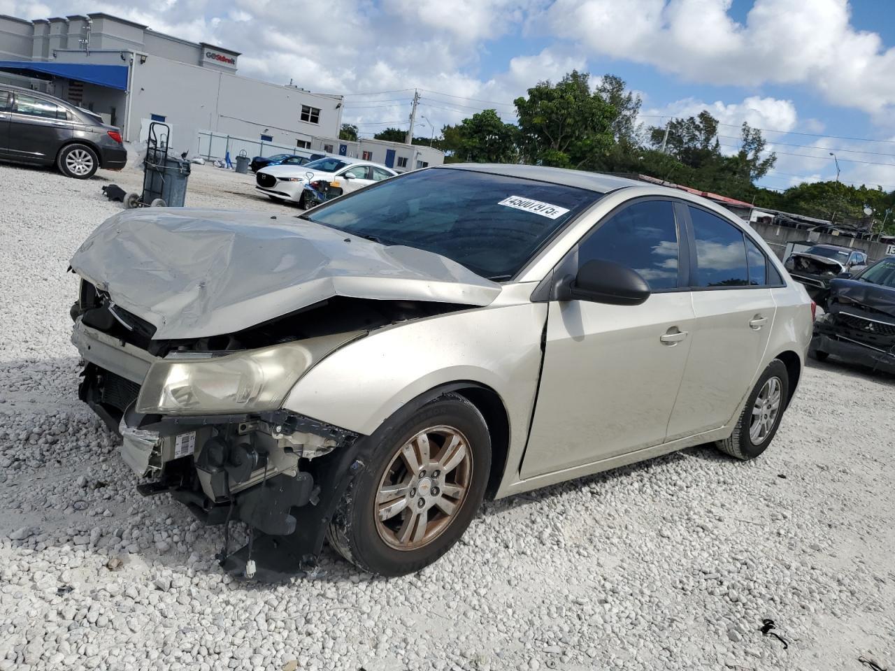 2013 CHEVROLET CRUZE LS