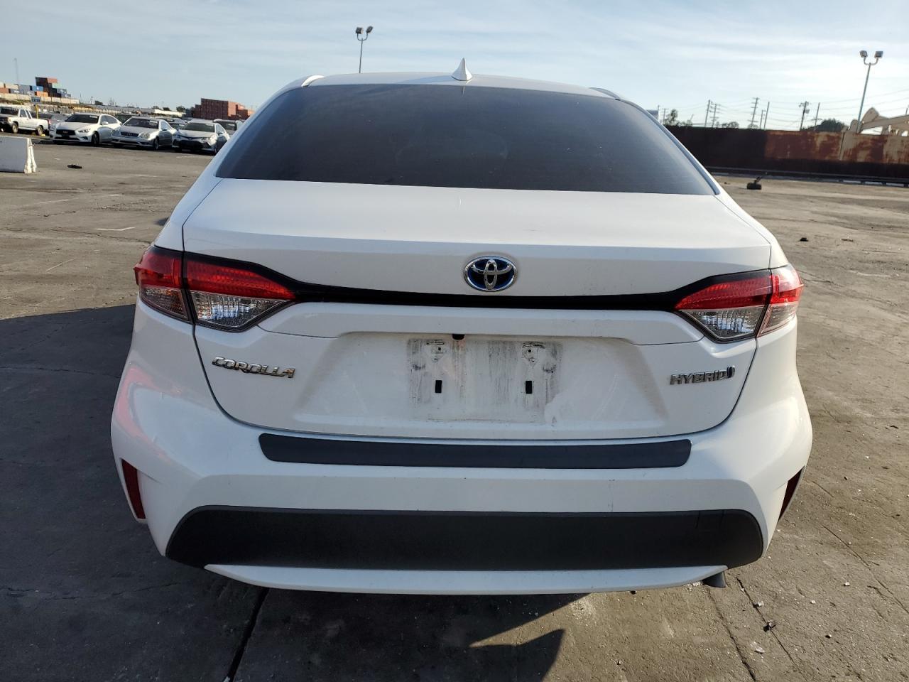 2021 TOYOTA COROLLA LE - Image 6