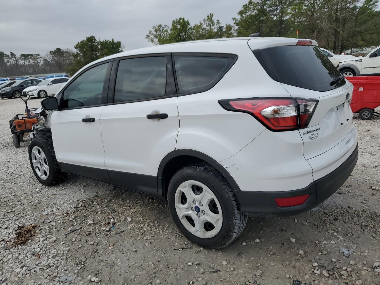 2017 FORD ESCAPE S - Image 2