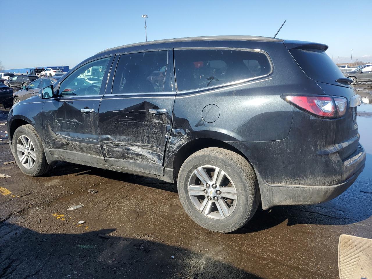 2015 CHEVROLET TRAVERSE L - Image 2