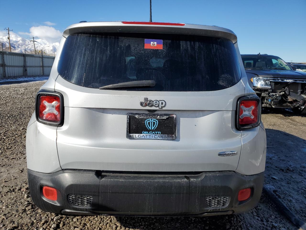 2017 JEEP RENEGADE L - Image 6