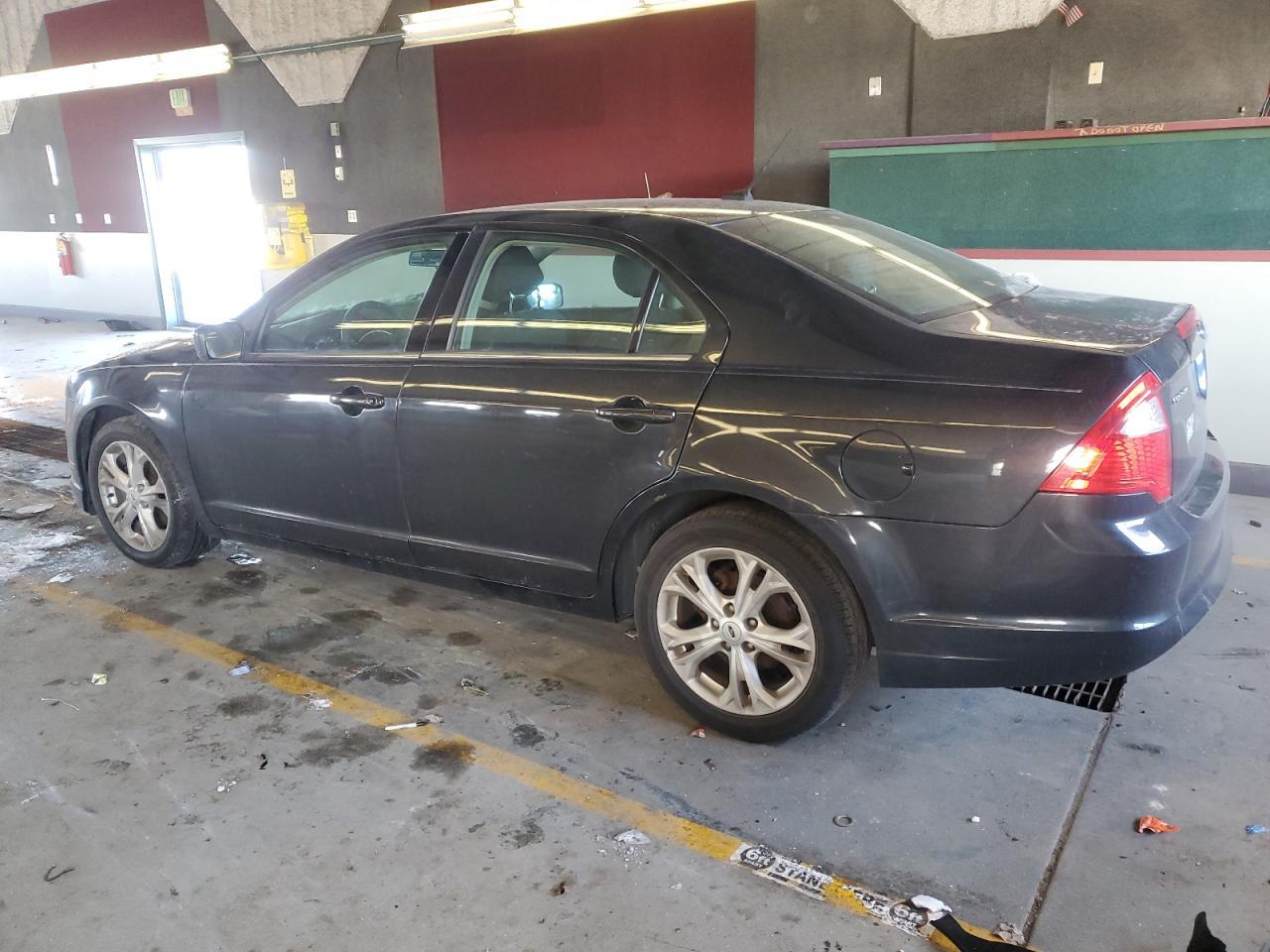 2012 FORD FUSION SE - Image 2