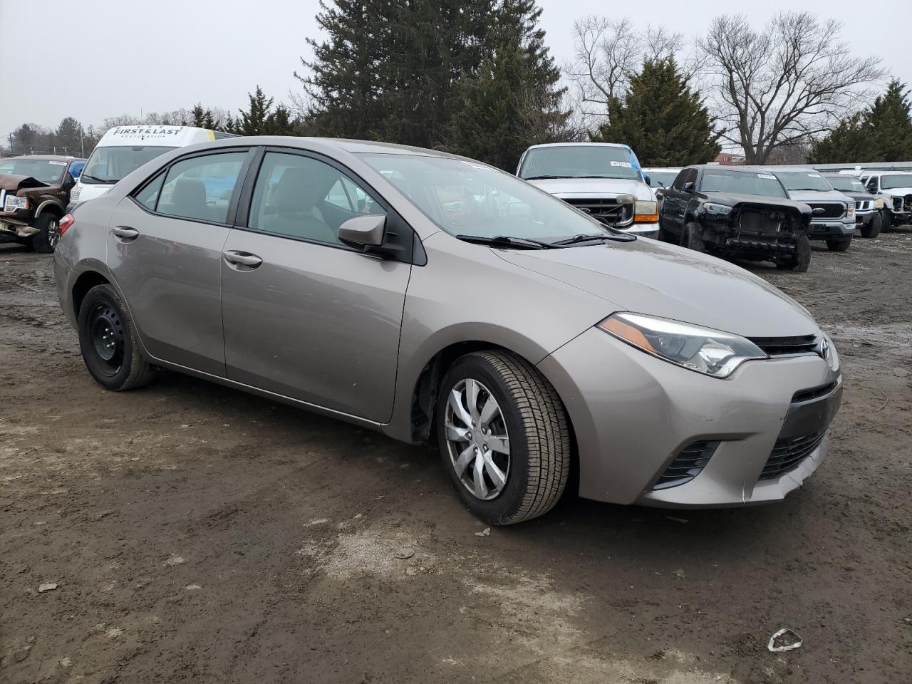 2015 TOYOTA COROLLA L - Image 4
