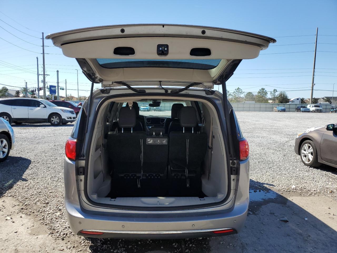 2017 CHRYSLER PACIFICA T - Фото 6