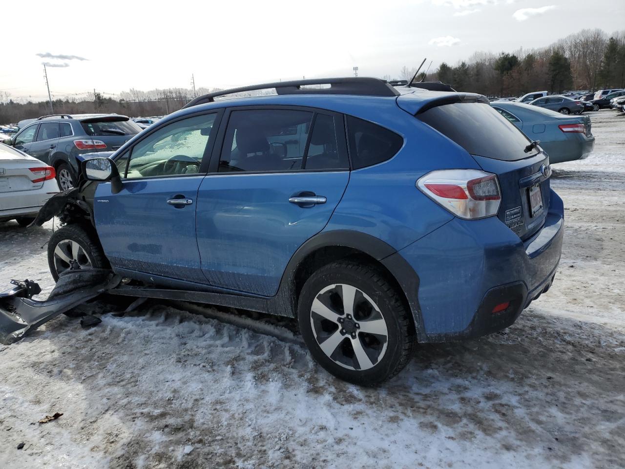 2014 SUBARU XV CROSSTR - Image 2