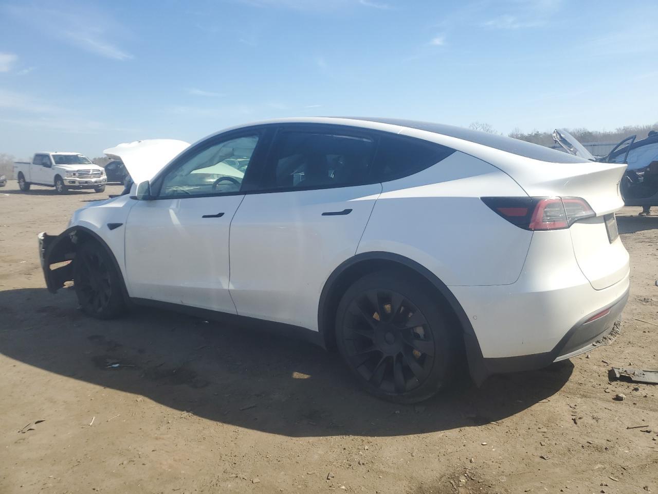 2022 TESLA MODEL Y - Image 2
