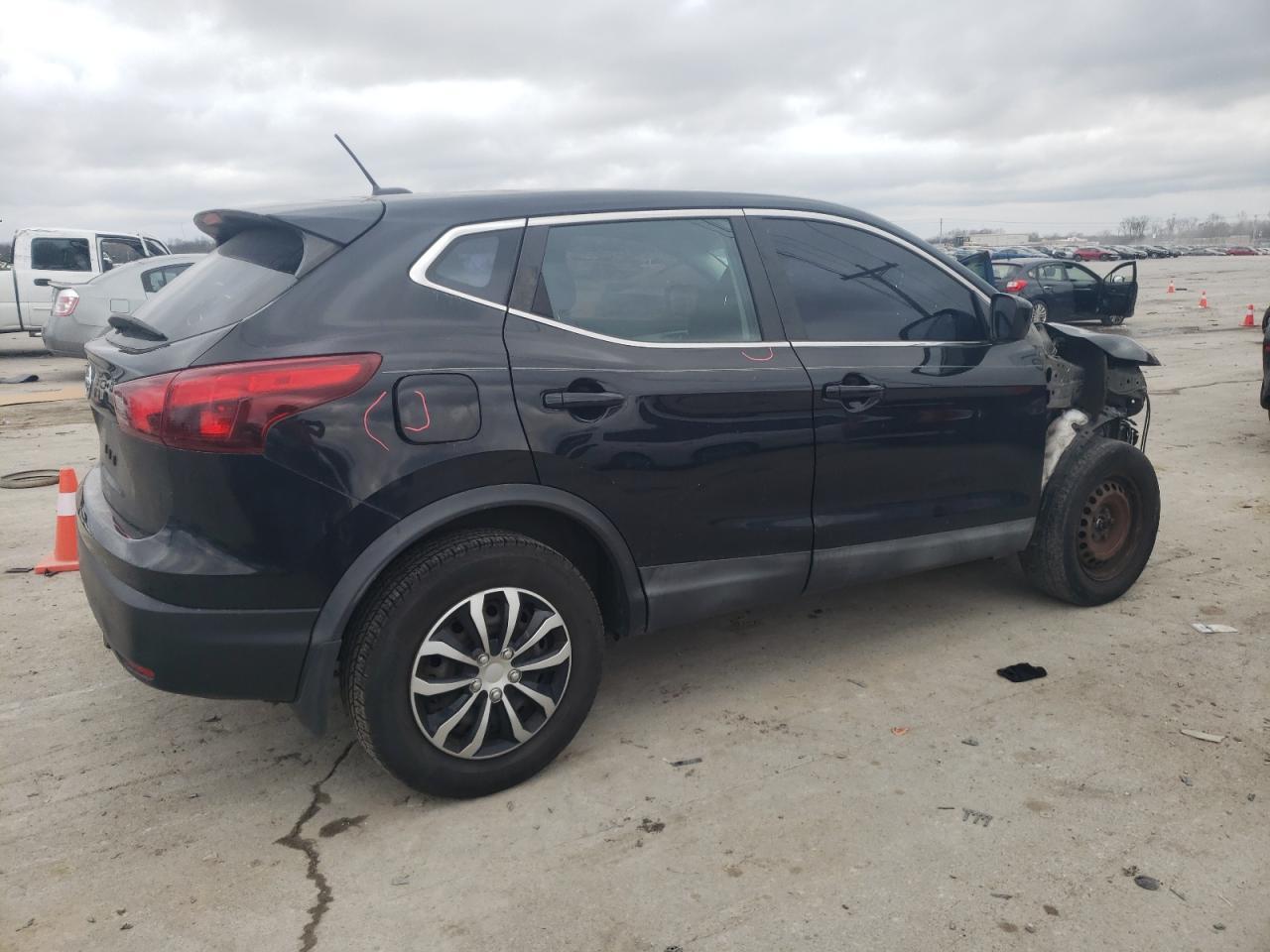 2017 NISSAN ROGUE SPOR - Фото 3