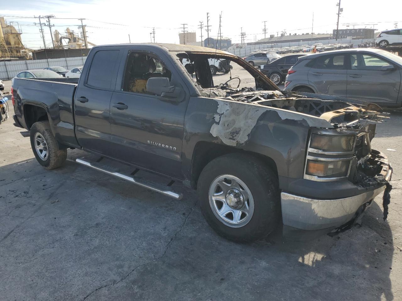 2015 CHEVROLET SILVERADO - Image 4