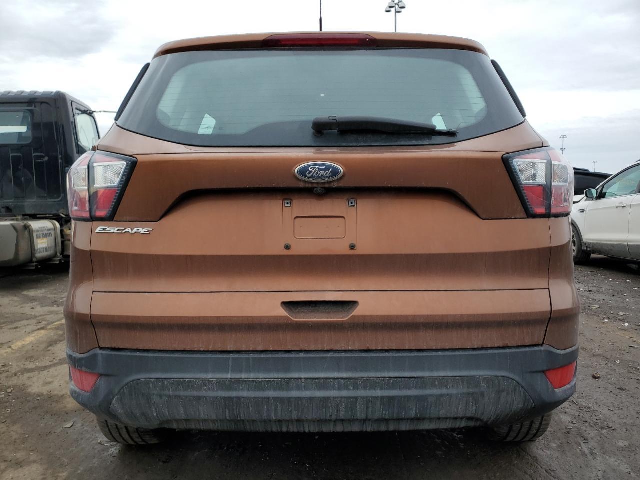 2017 FORD ESCAPE S - Фото 6