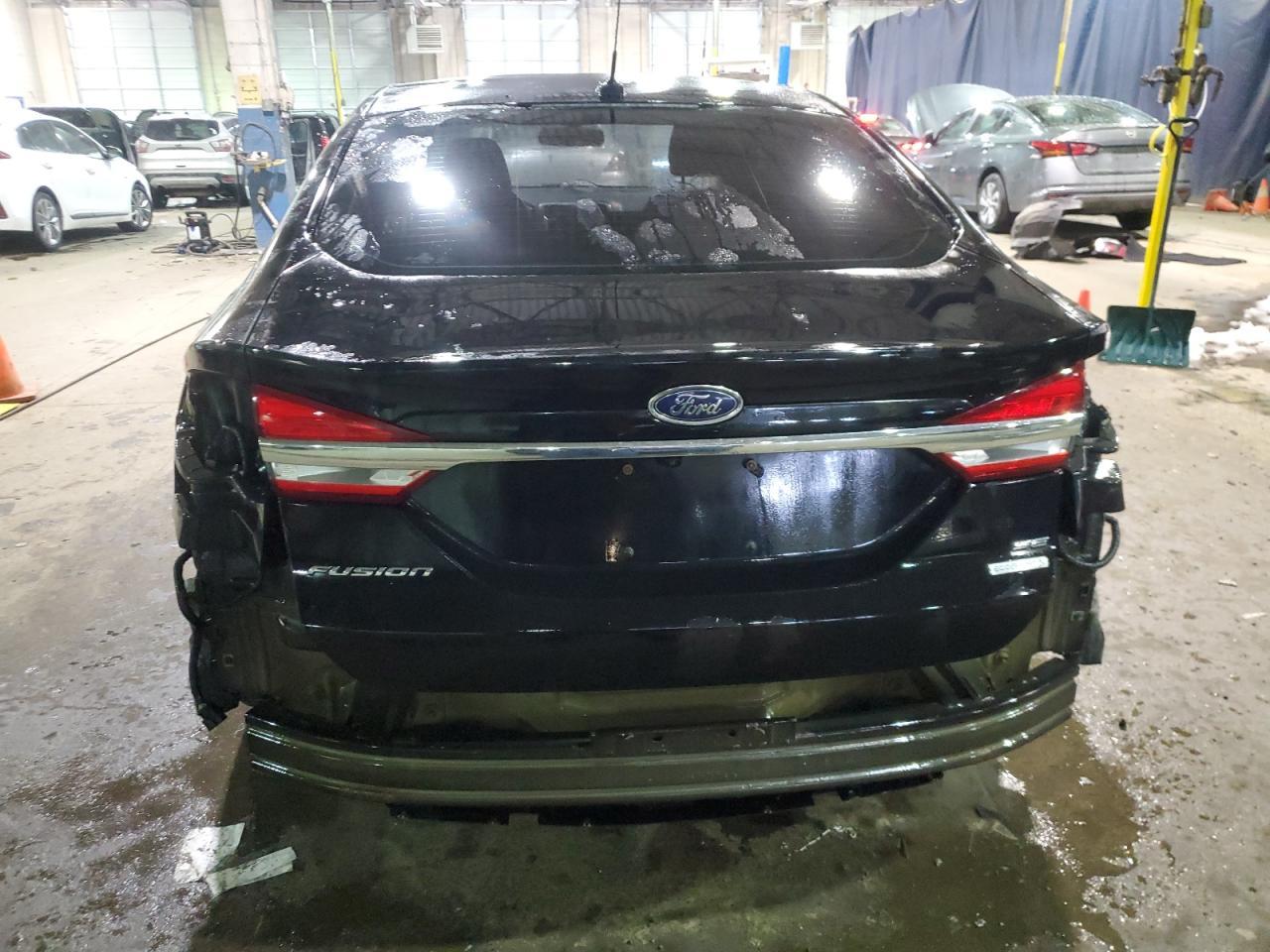 2017 FORD FUSION SE - Фото 6