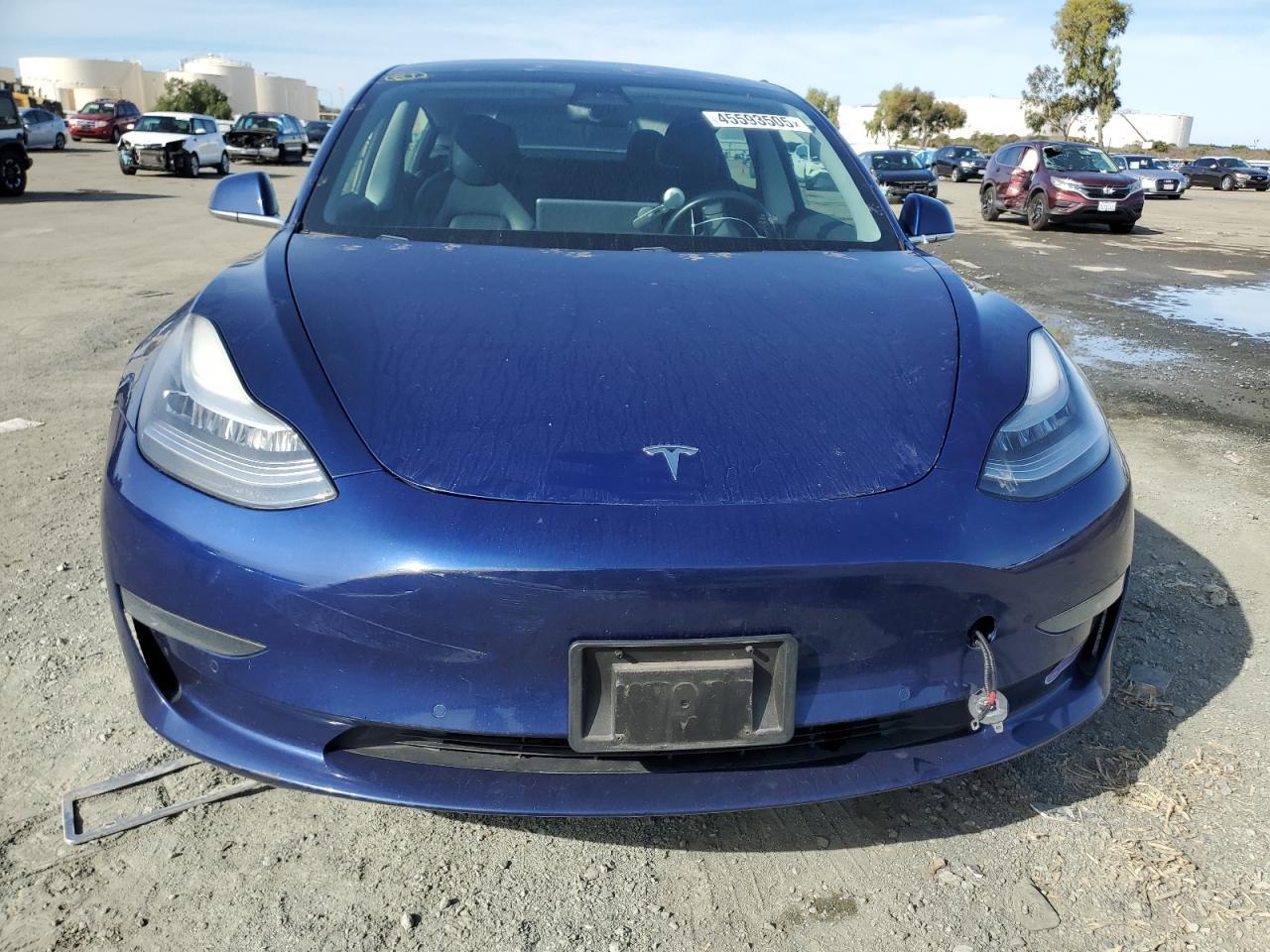 2019 TESLA MODEL 3 - Фото 5