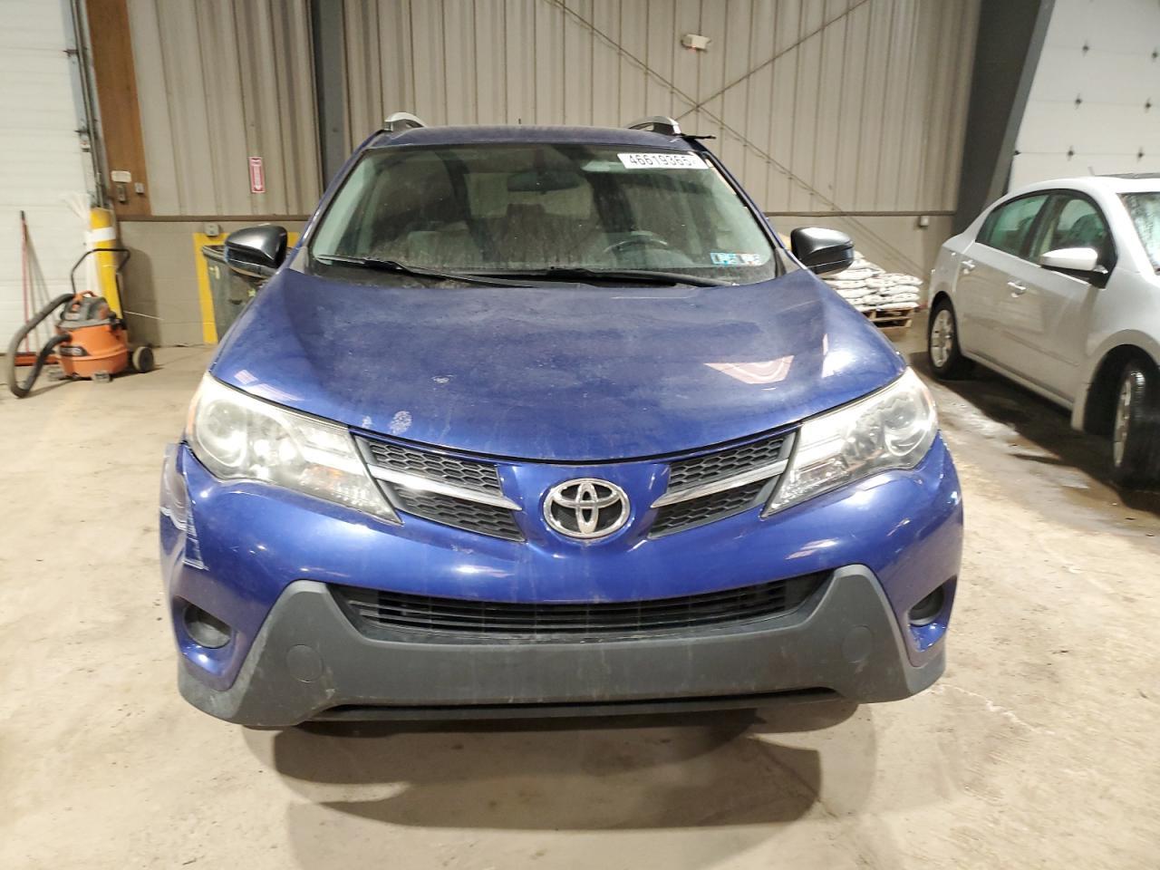 2015 TOYOTA RAV4 LE - Фото 5