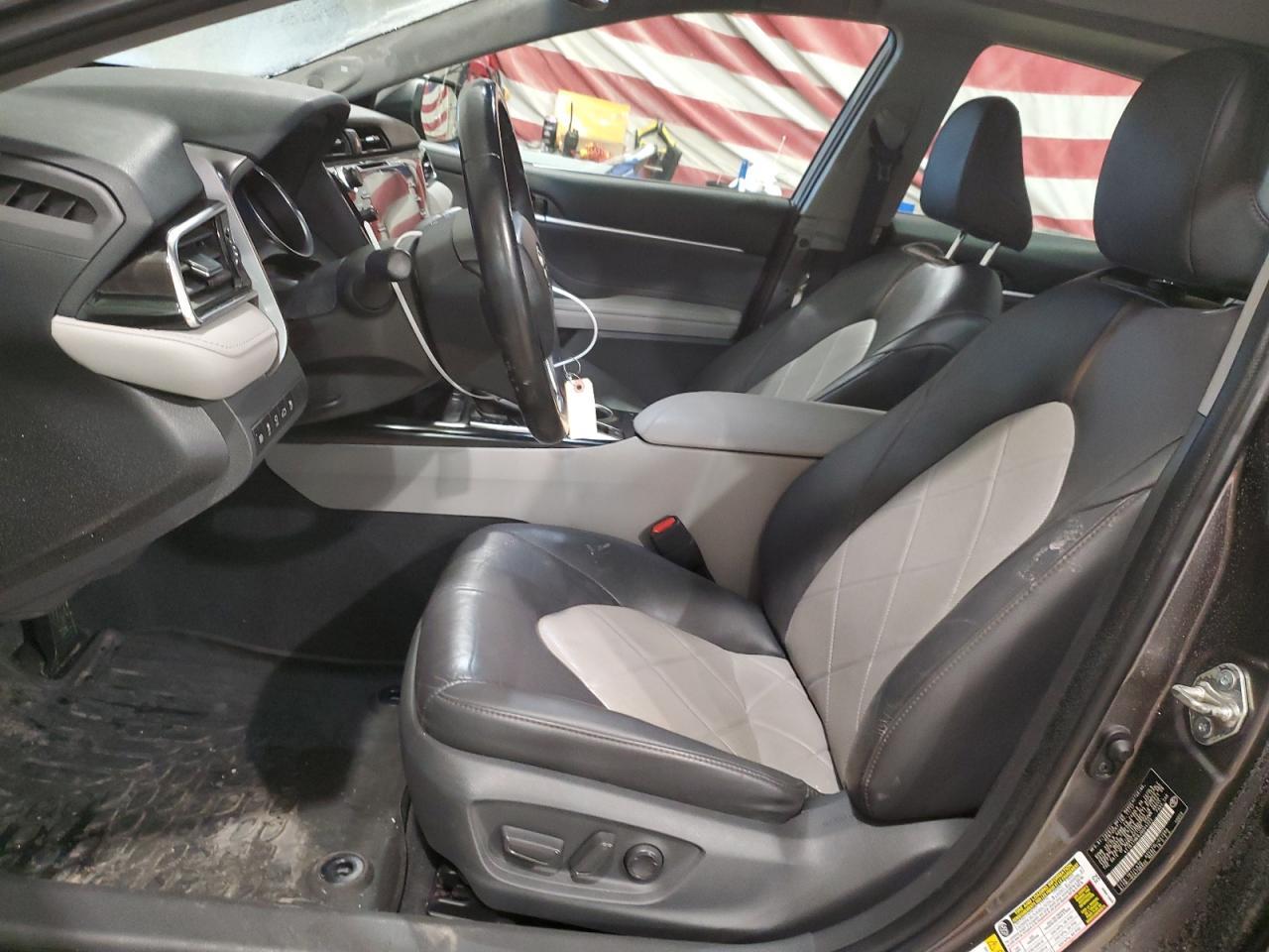 2018 TOYOTA CAMRY L - Image 7