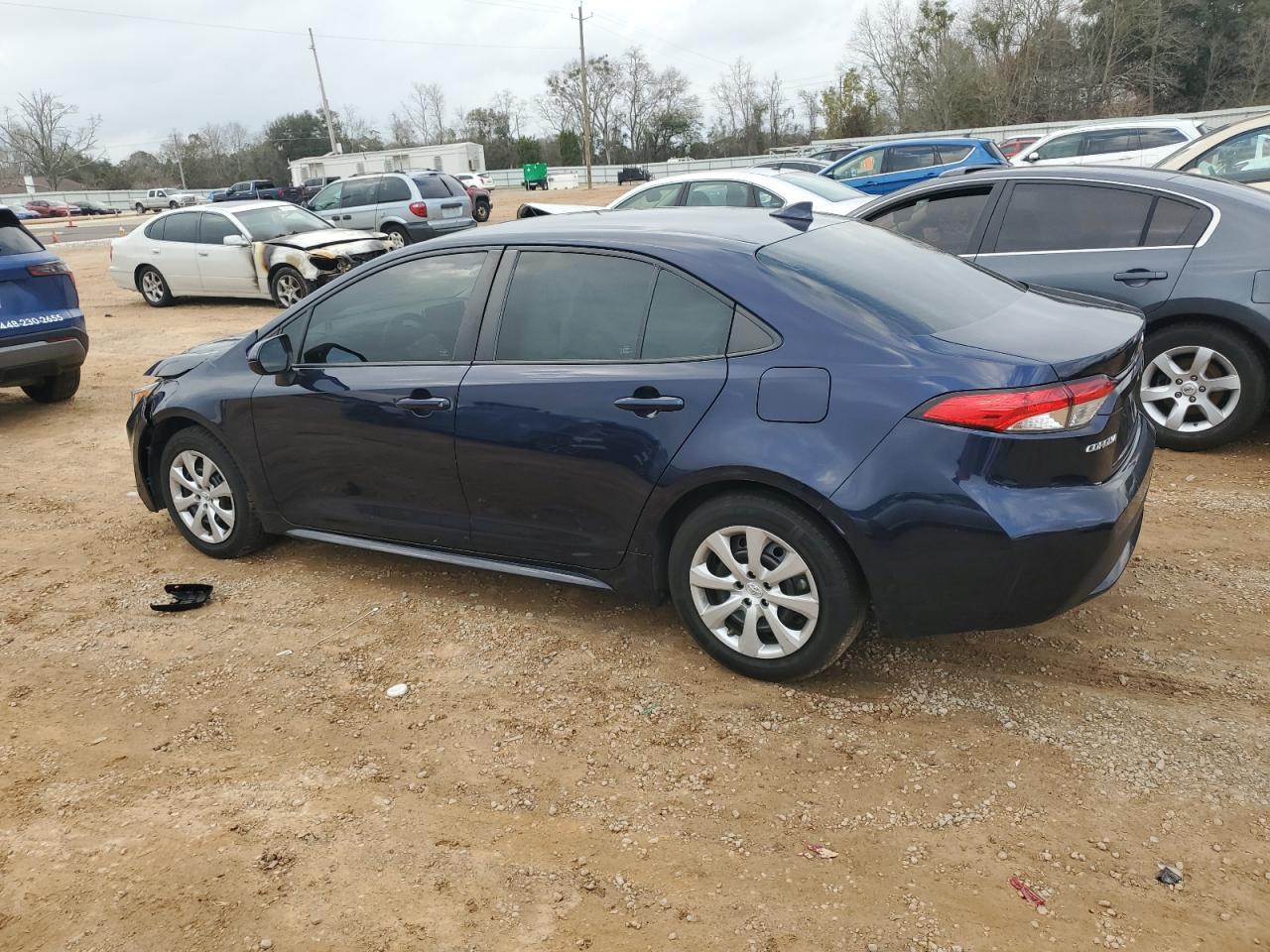 2021 TOYOTA COROLLA LE - Image 2
