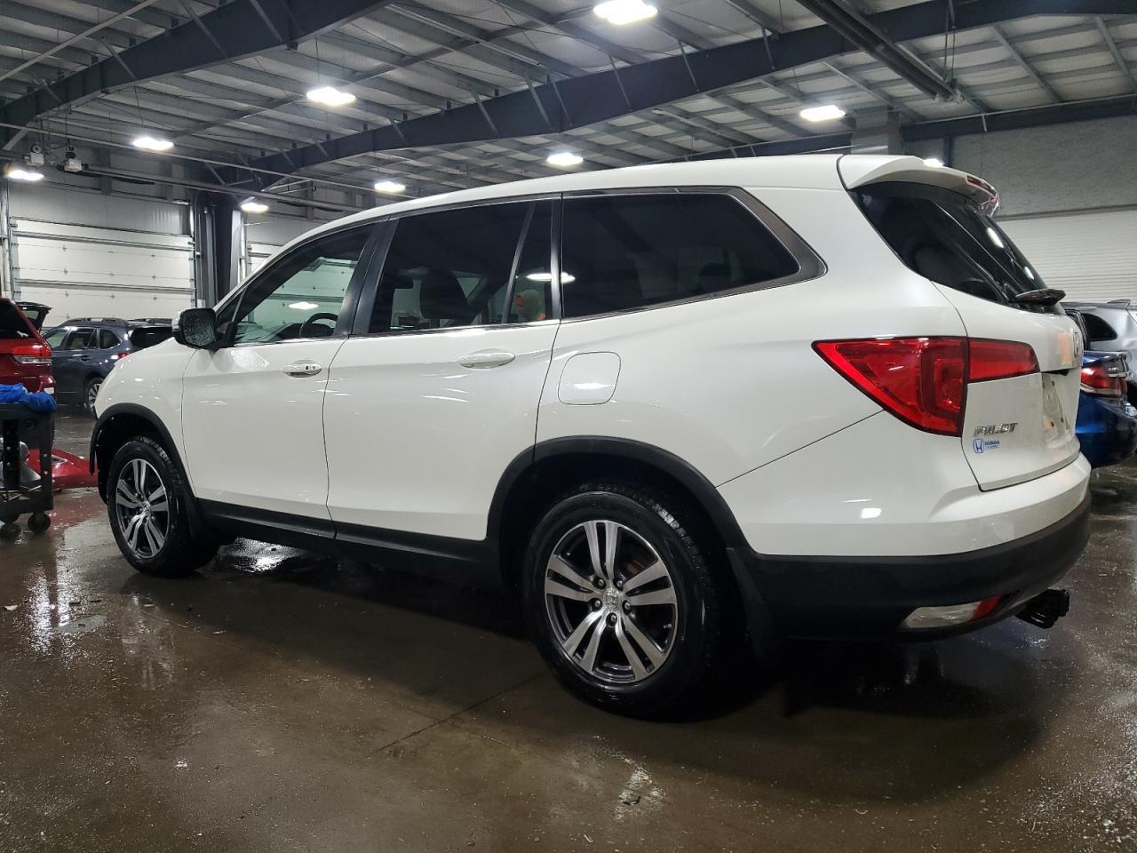 2017 HONDA PILOT EXL - Фото 2