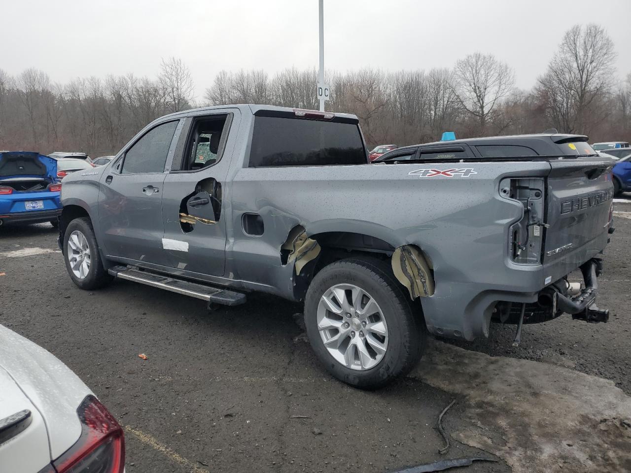 2020 CHEVROLET SILVERADO - Image 2