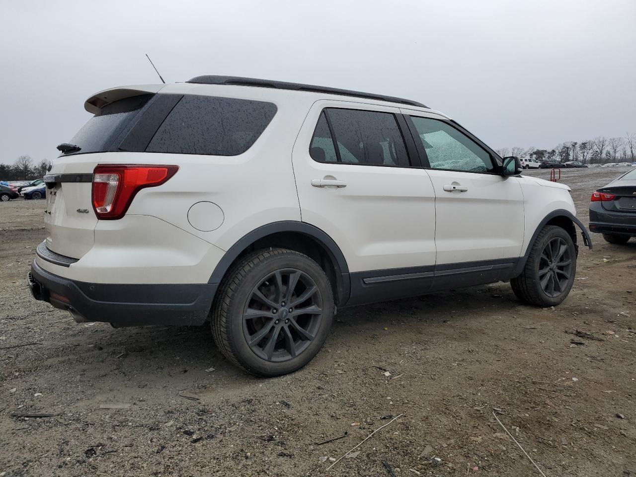 2018 FORD EXPLORER X - Image 3