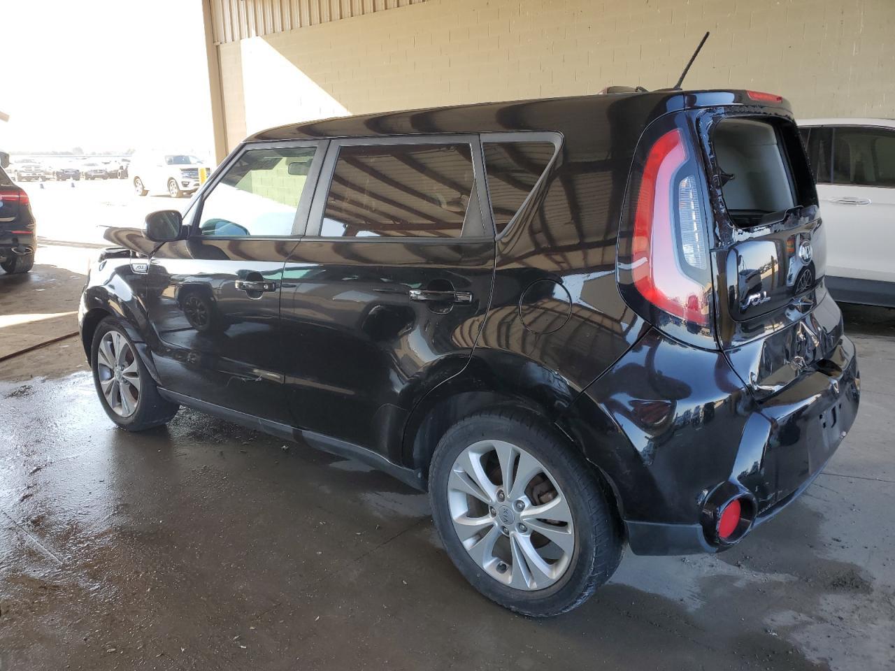 2016 KIA SOUL + - Image 2