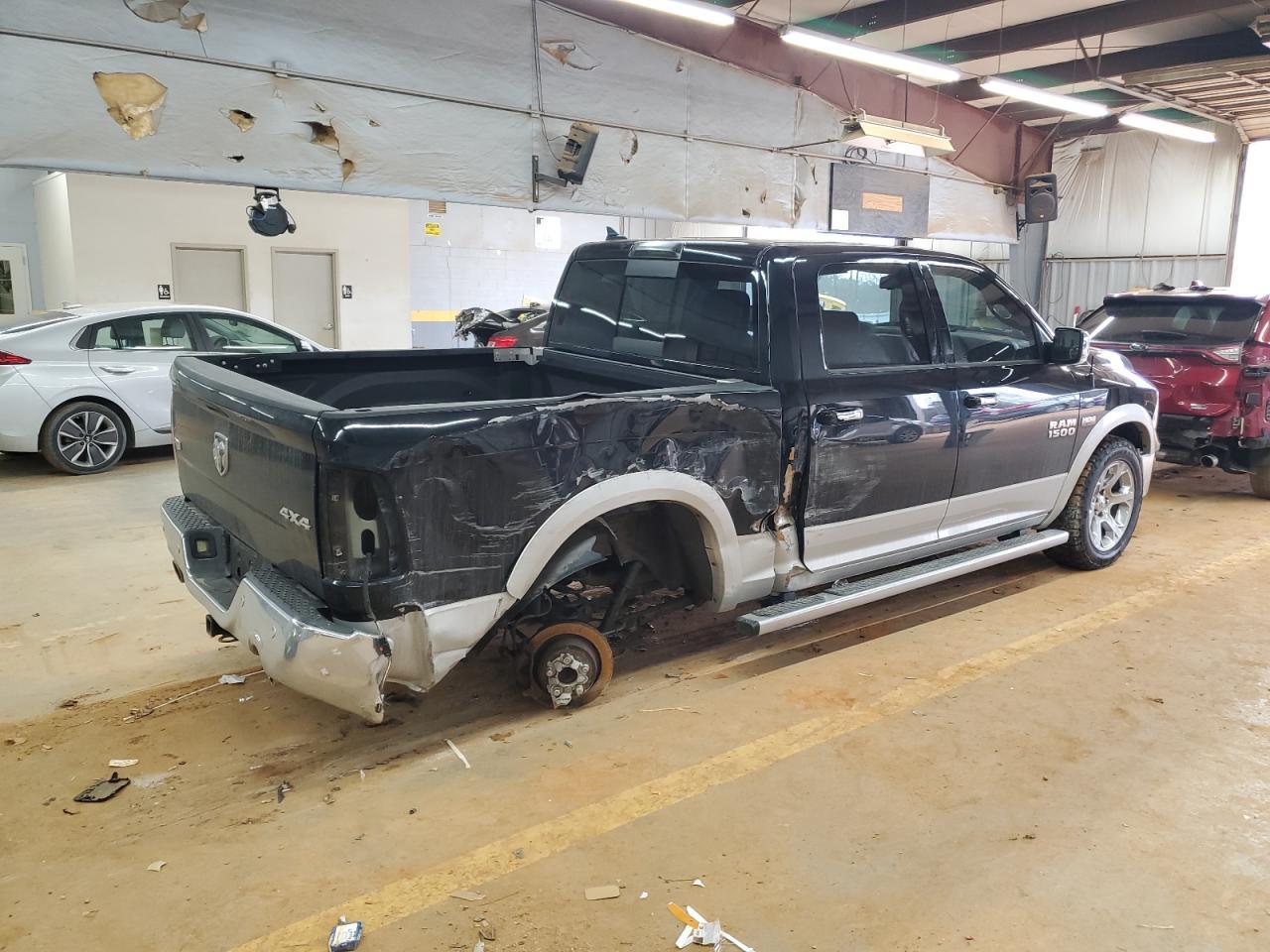 2014 RAM 1500 LARAM - Image 3
