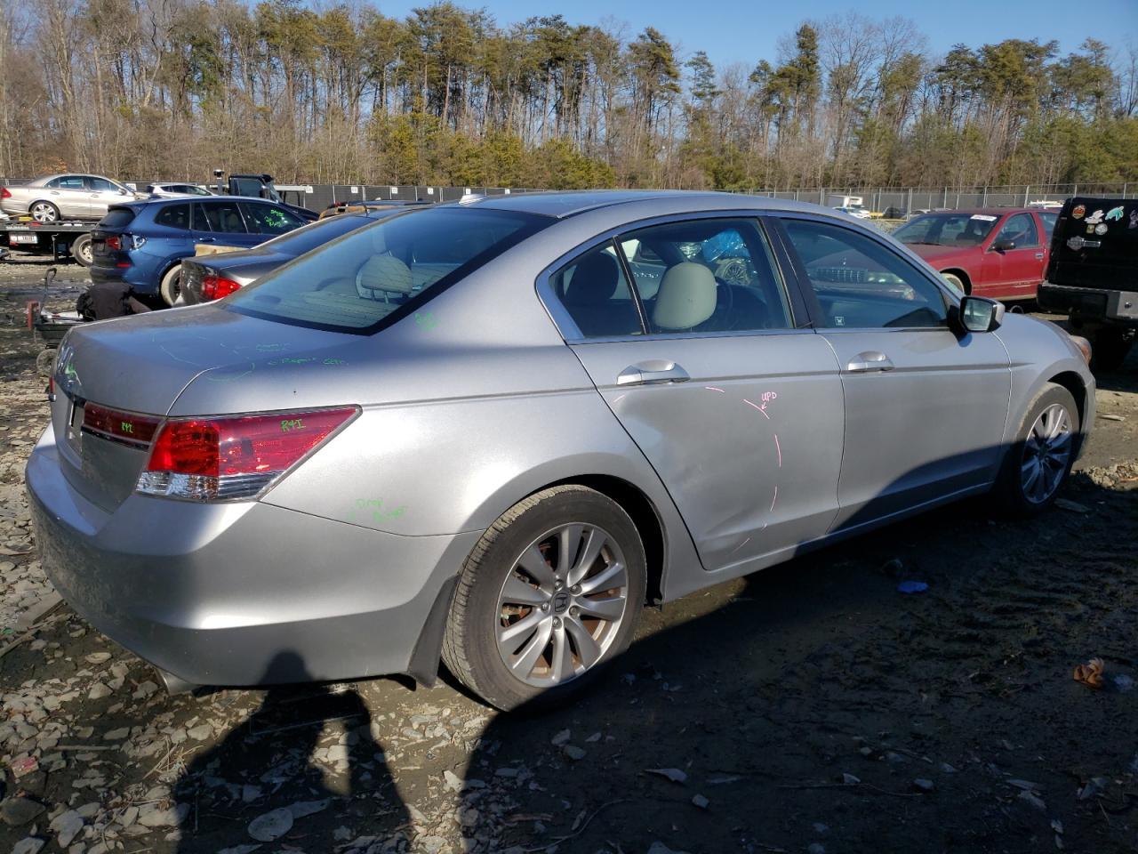 2012 HONDA ACCORD EXL - Image 3